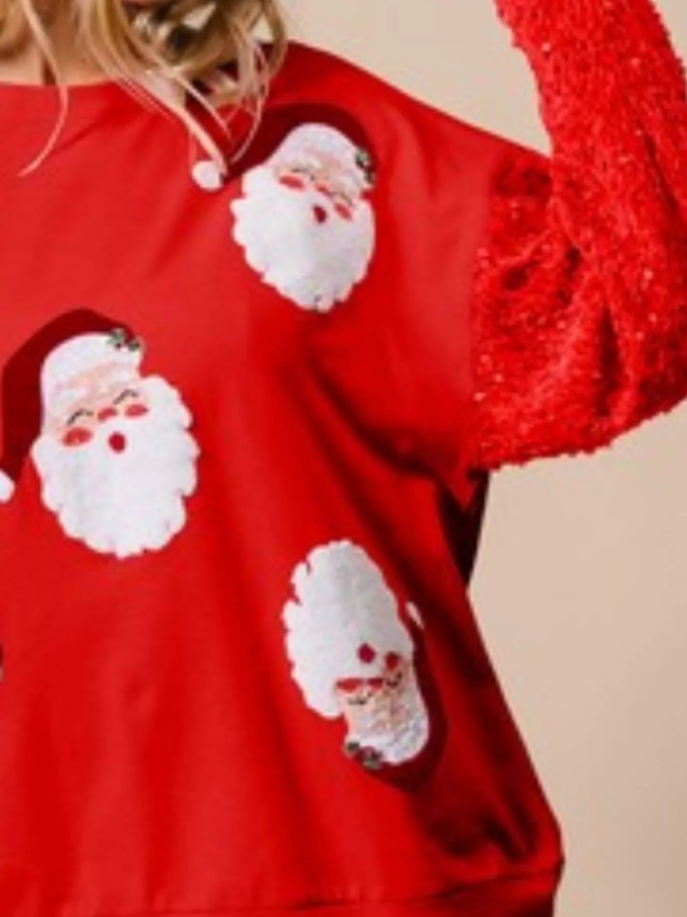 Long sleeve sweatshirt with sequins, featuring a comfortable fit and stylish coastal design.