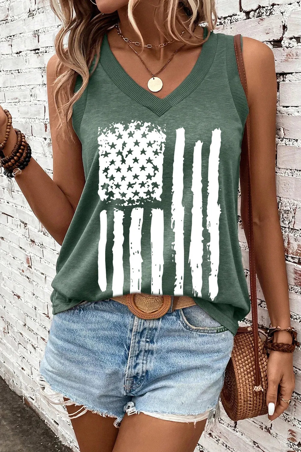 Sleeveless V-neck tank top with US flag print in polyester blend fabric