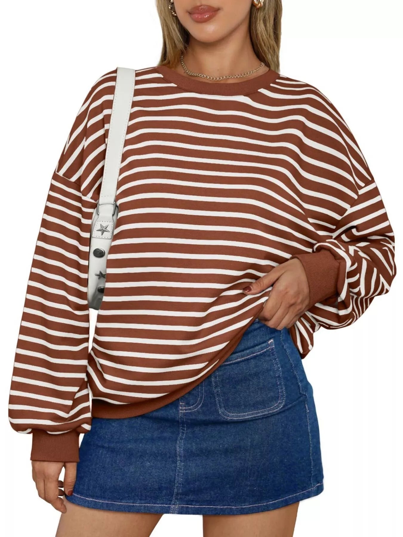 Oversized striped sweatshirt in rayon blend with long sleeves and relaxed fit