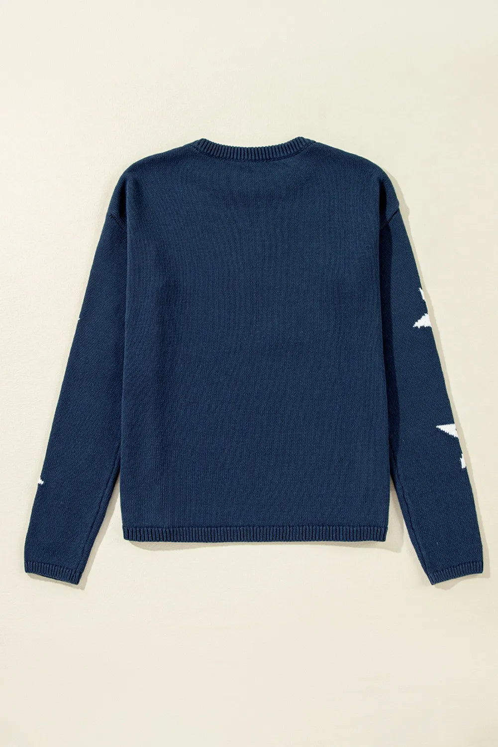 Lightweight cotton sweater with long sleeves and a basic style in a soft fabric.