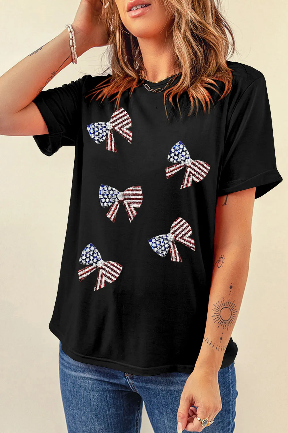 Cotton blend short sleeve T-shirt with US flag print and round neckline in white color