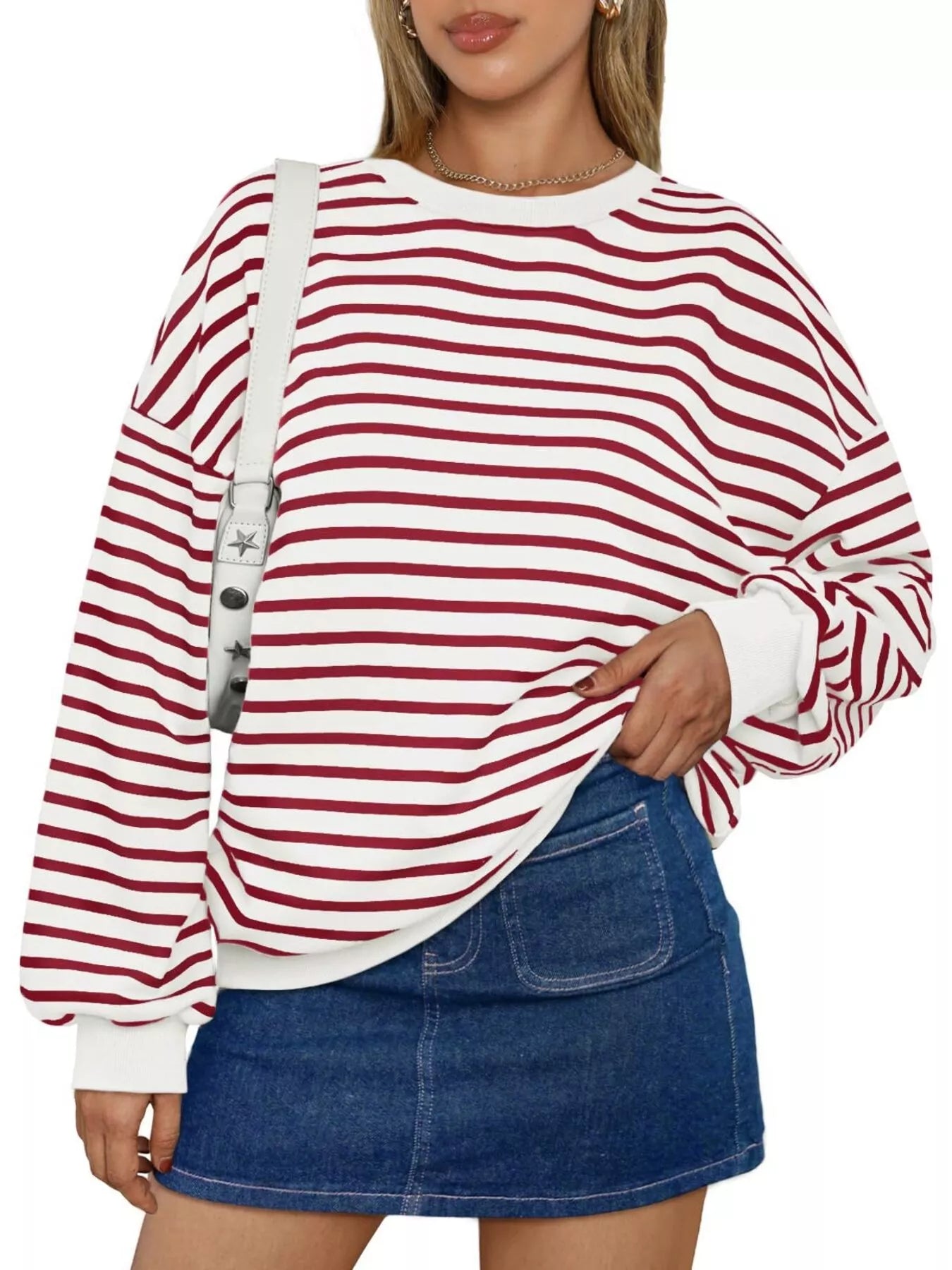 Oversized striped sweatshirt in rayon blend with long sleeves and relaxed fit