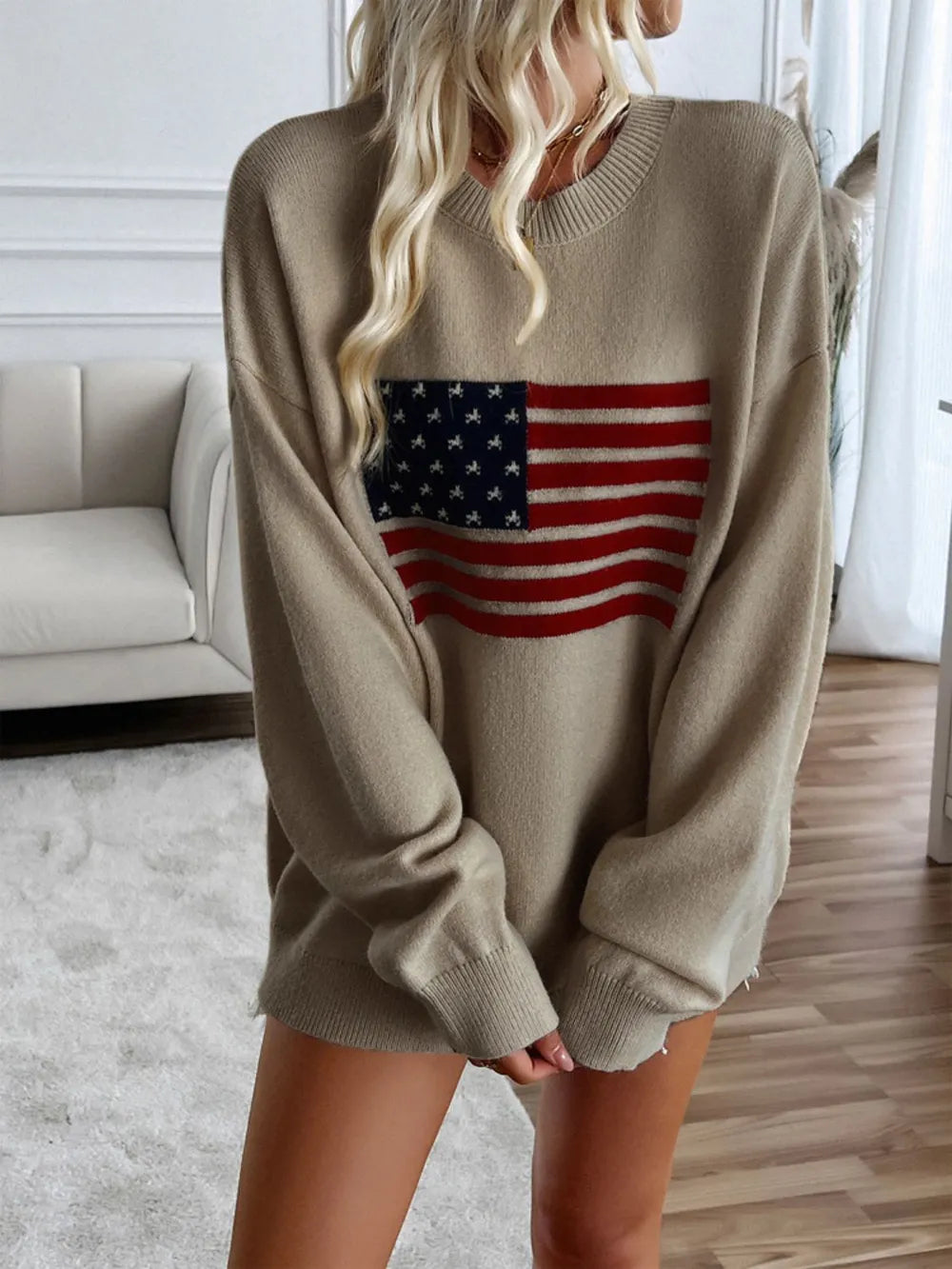 Long sleeve round neck knit top featuring the US flag design in an acrylic blend.