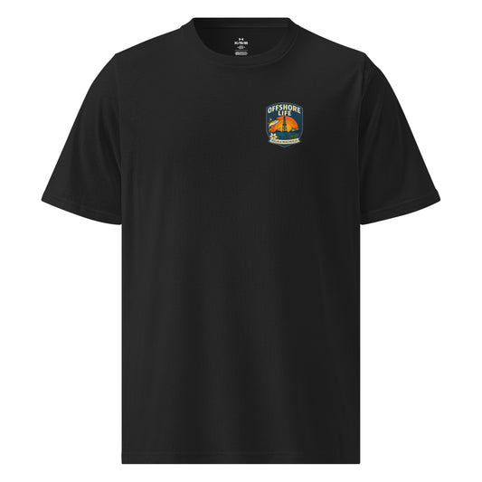 Lightweight Under Armour athletic t-shirt in relaxed fit with quick-drying fabric and split hem.