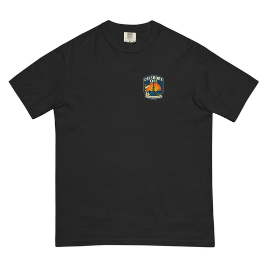 Unisex heavyweight t-shirt in garment-dyed ring-spun cotton with relaxed fit and durable stitching