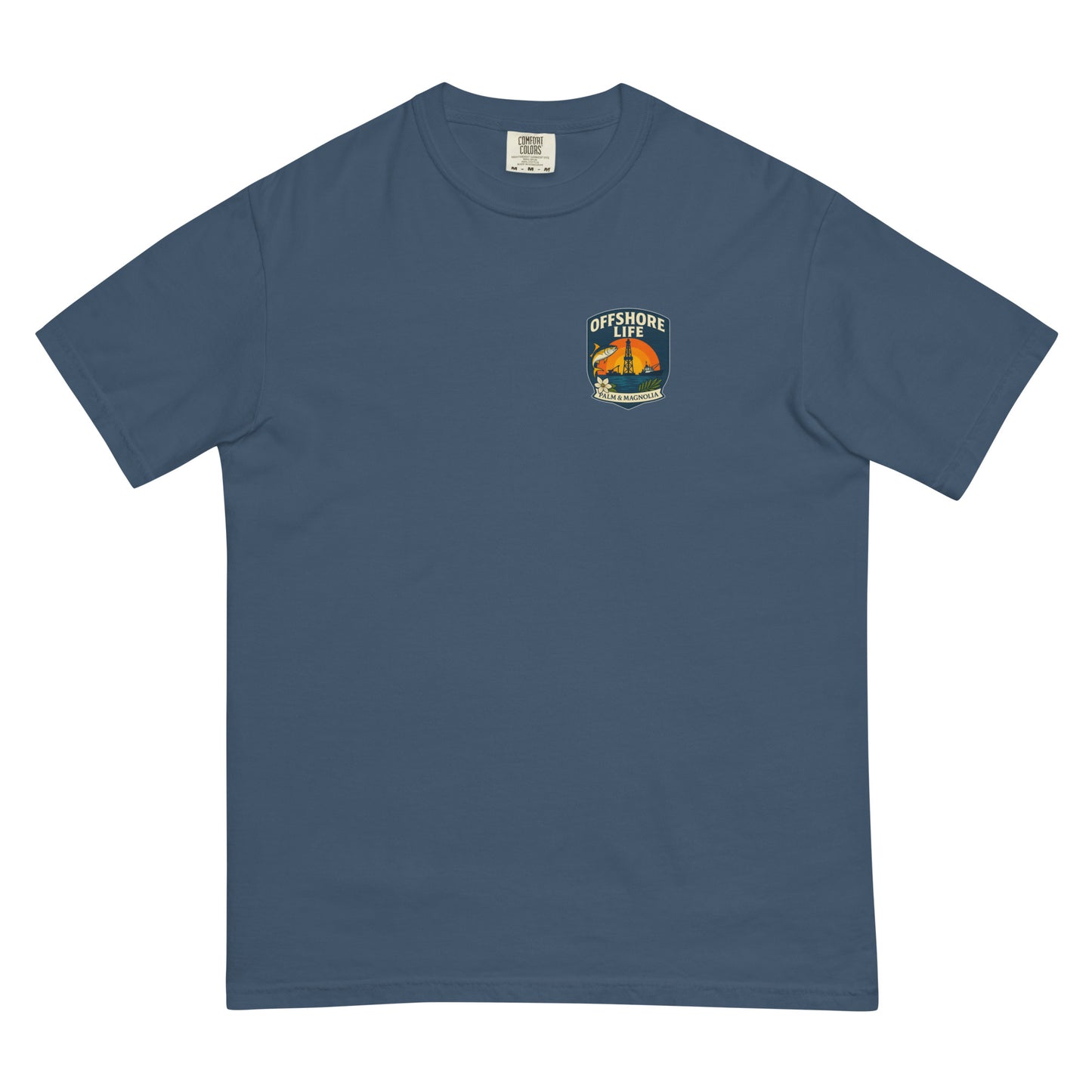Unisex heavyweight t-shirt in garment-dyed ring-spun cotton with a relaxed fit.