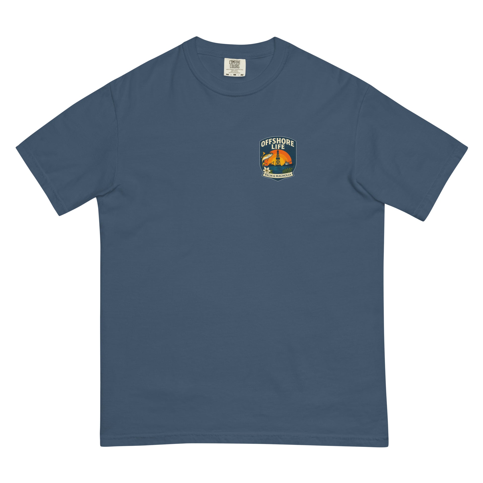 Unisex heavyweight t-shirt in garment-dyed ring-spun cotton with a relaxed fit.