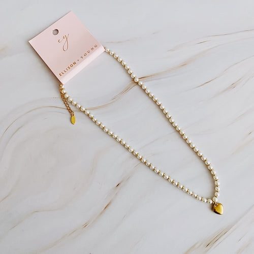 Palm and Magnolia pearl and gold bauble heart necklace with alternating beads.