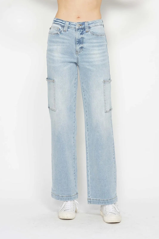 High-waist straight-leg cargo jeans in light wash with multiple pockets.